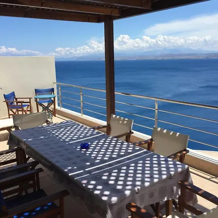 Artemisia Malibu Style Town House Sleep 6 * Heraklion (Crete)