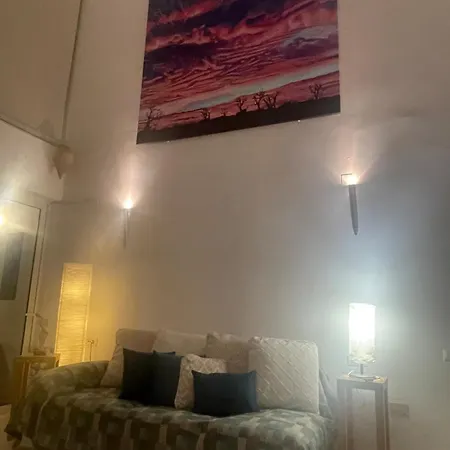 Artemisia Malibu Style Town House Sleep 6 Villa