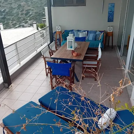 Artemisia Malibu Style Town House Sleep 6 *