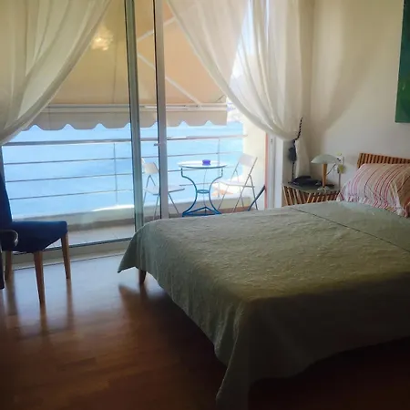Artemisia Malibu Style Town House Sleep 6 *